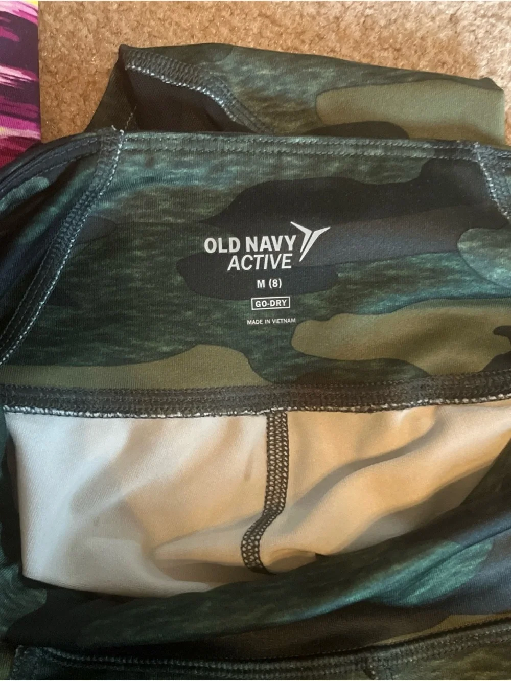 Old Navy Active Leggings Lot 5 Girls sz 8 Medium Black Camo White Back to School
